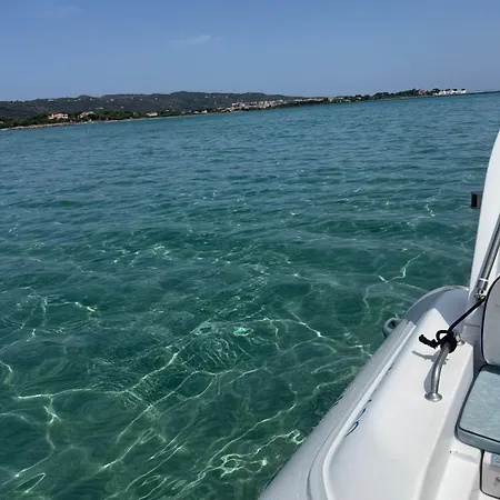 Kairos Isola Di Bed and breakfast